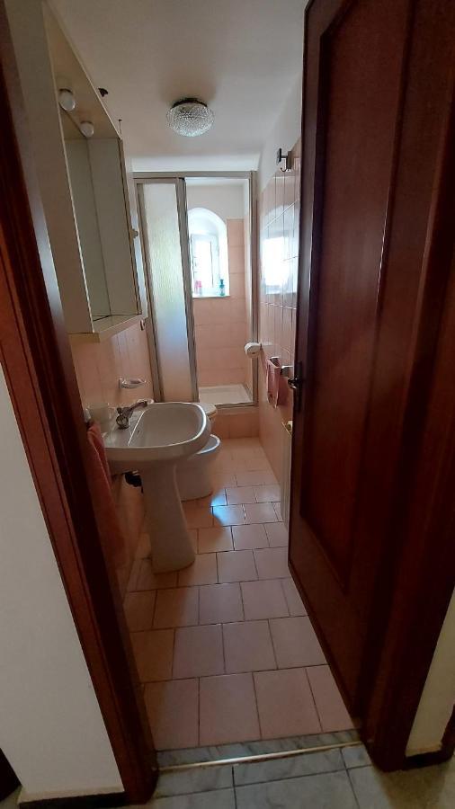 Appartamento Via Donghi 23 *